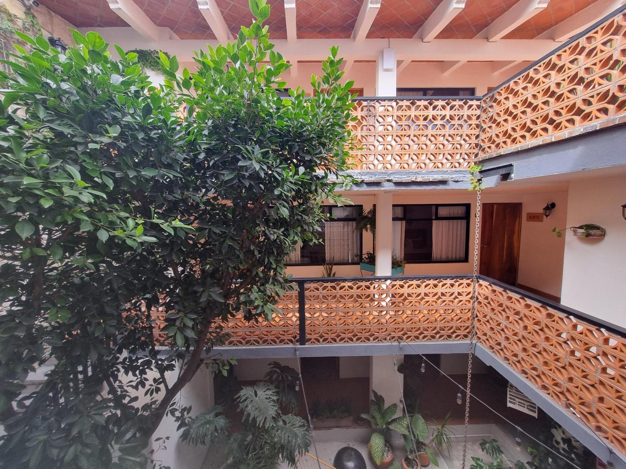 Santa Josefita B&B โชลูลา ภายนอก รูปภาพ
