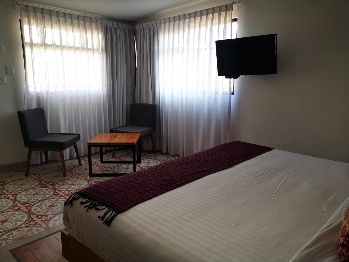 Santa Josefita B&B โชลูลา ภายนอก รูปภาพ